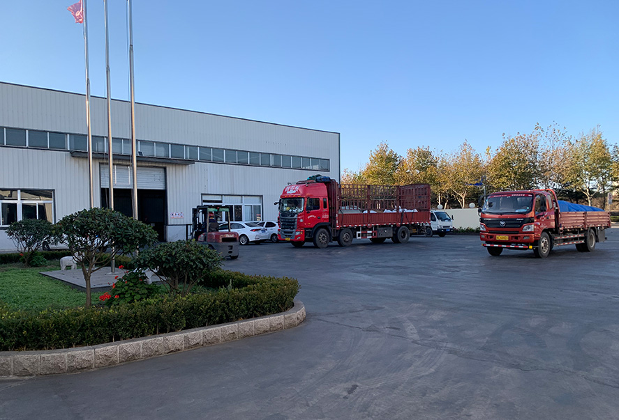 Повне відновлення роботи та виробництва після відпочинку на день праці